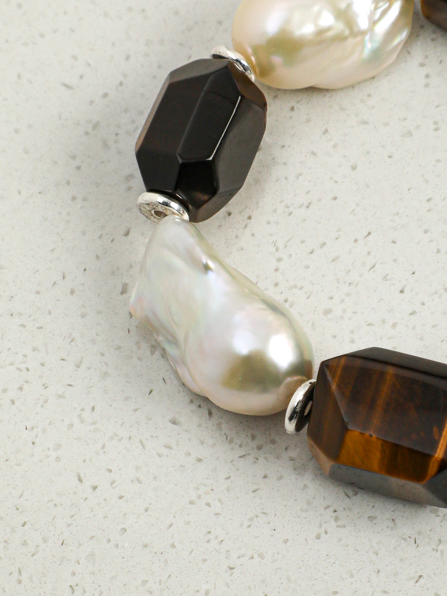 SENLORE Square Smoky Quartz Baroque Bracelet – Lifestyle Shot