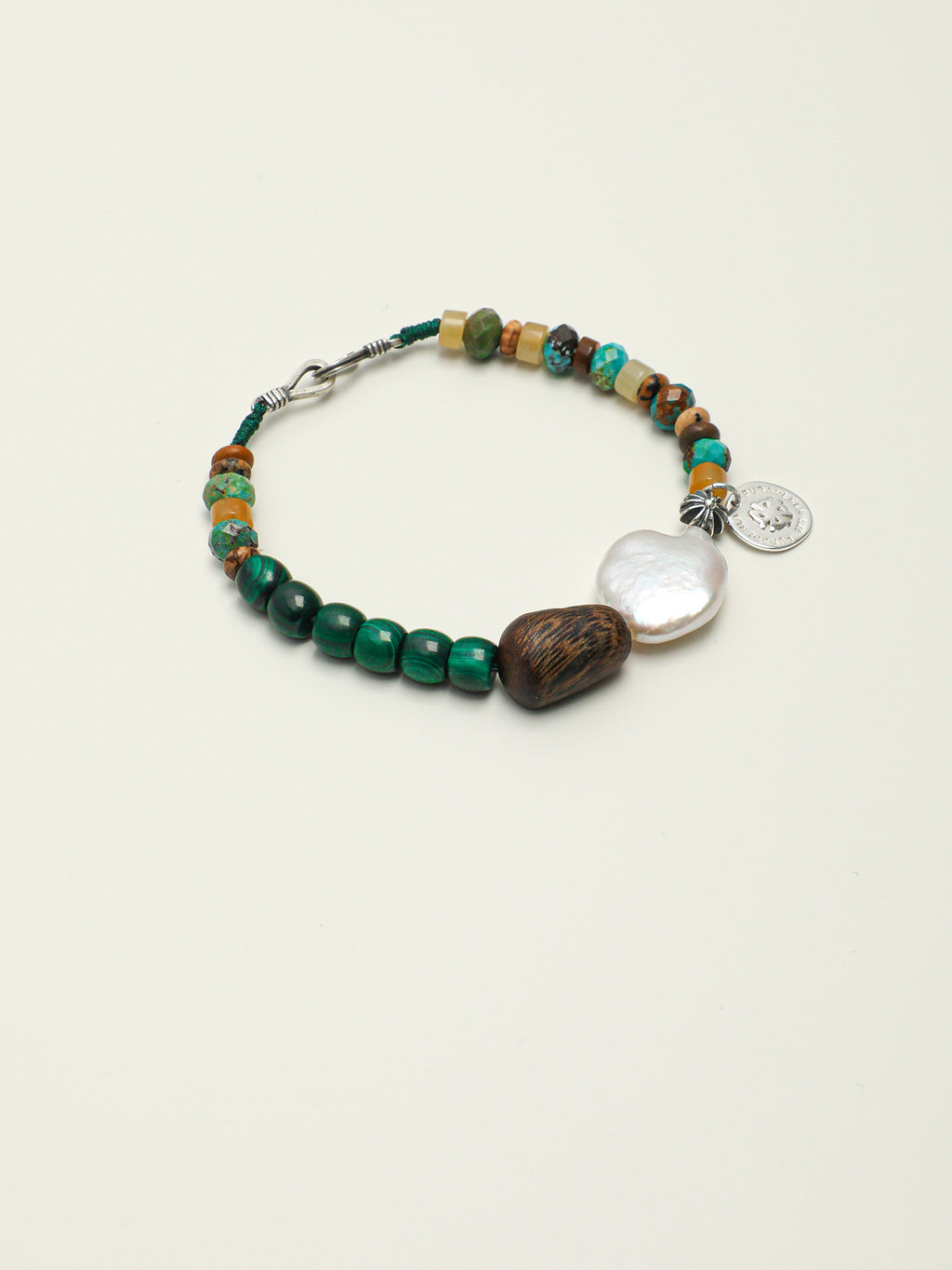 SENLORE Malachite Baroque Bracelet – Detail Close-up