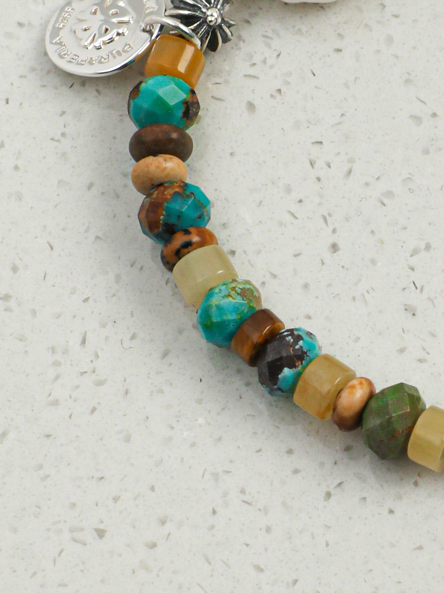 SENLORE Malachite Baroque Bracelet – Lifestyle Shot