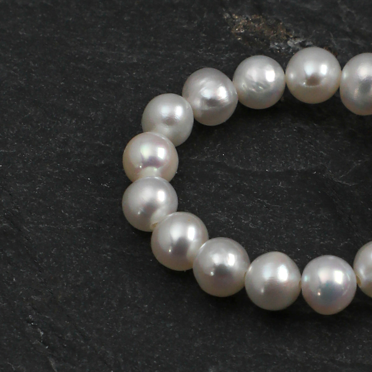 SENLORE Pearl Ring – Front View