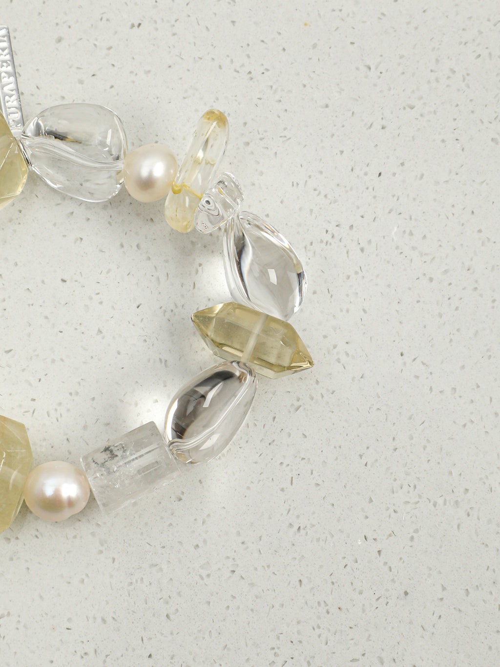 SENLORE Freeform Clear Quartz Bracelet – Detail Close-up