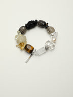 SENLORE Square Onyx Bracelet – Lifestyle Shot
