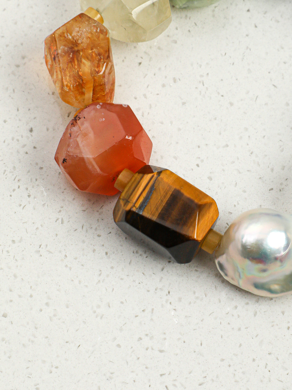 SENLORE Colorful Freeform Rainbow Bracelet – Lifestyle Shot