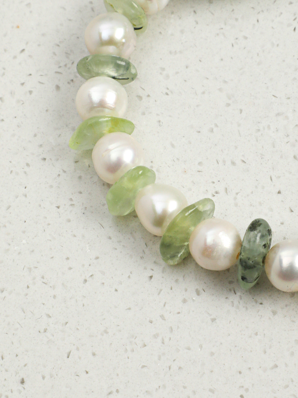 SENLORE Green Crystal Pearl Bracelet – Lifestyle Shot