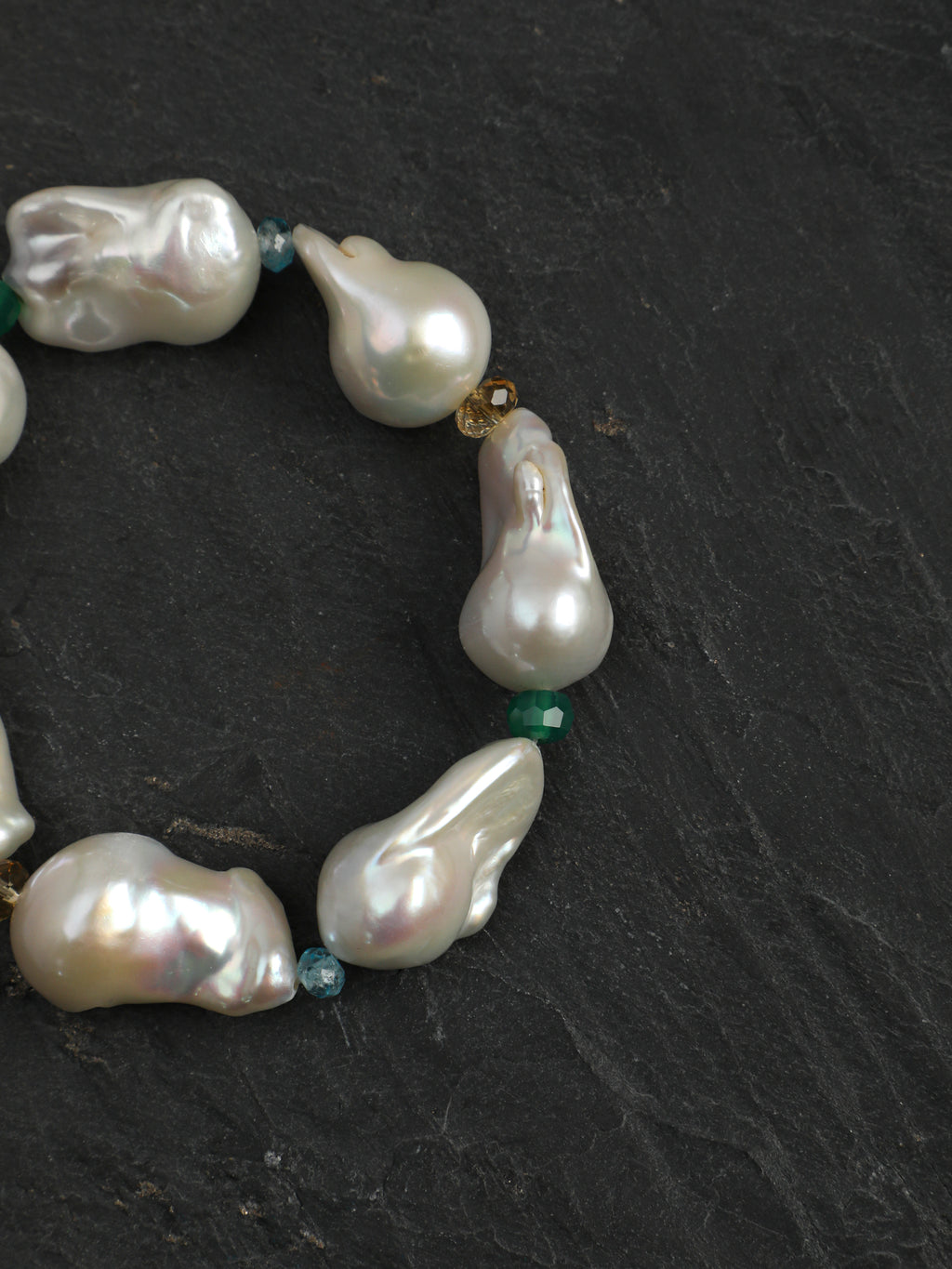 Baroque Baroque Pearl Bracelet