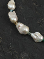 SENLORE Elegant Baroque Crystal Necklace – Lifestyle Shot