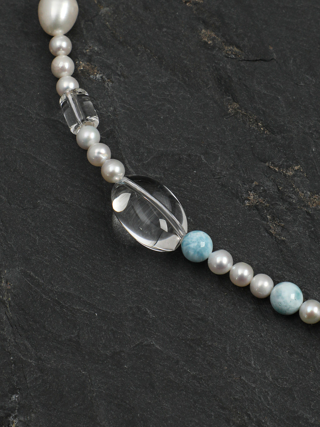 SENLORE Sky Blue Pearl Necklace – Lifestyle Shot