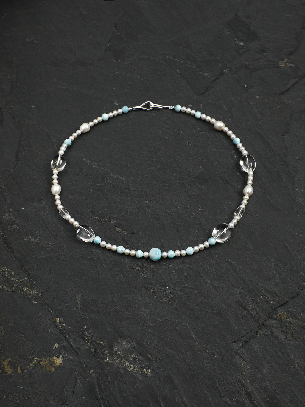 SENLORE Sky Blue Pearl Necklace – Lifestyle Shot