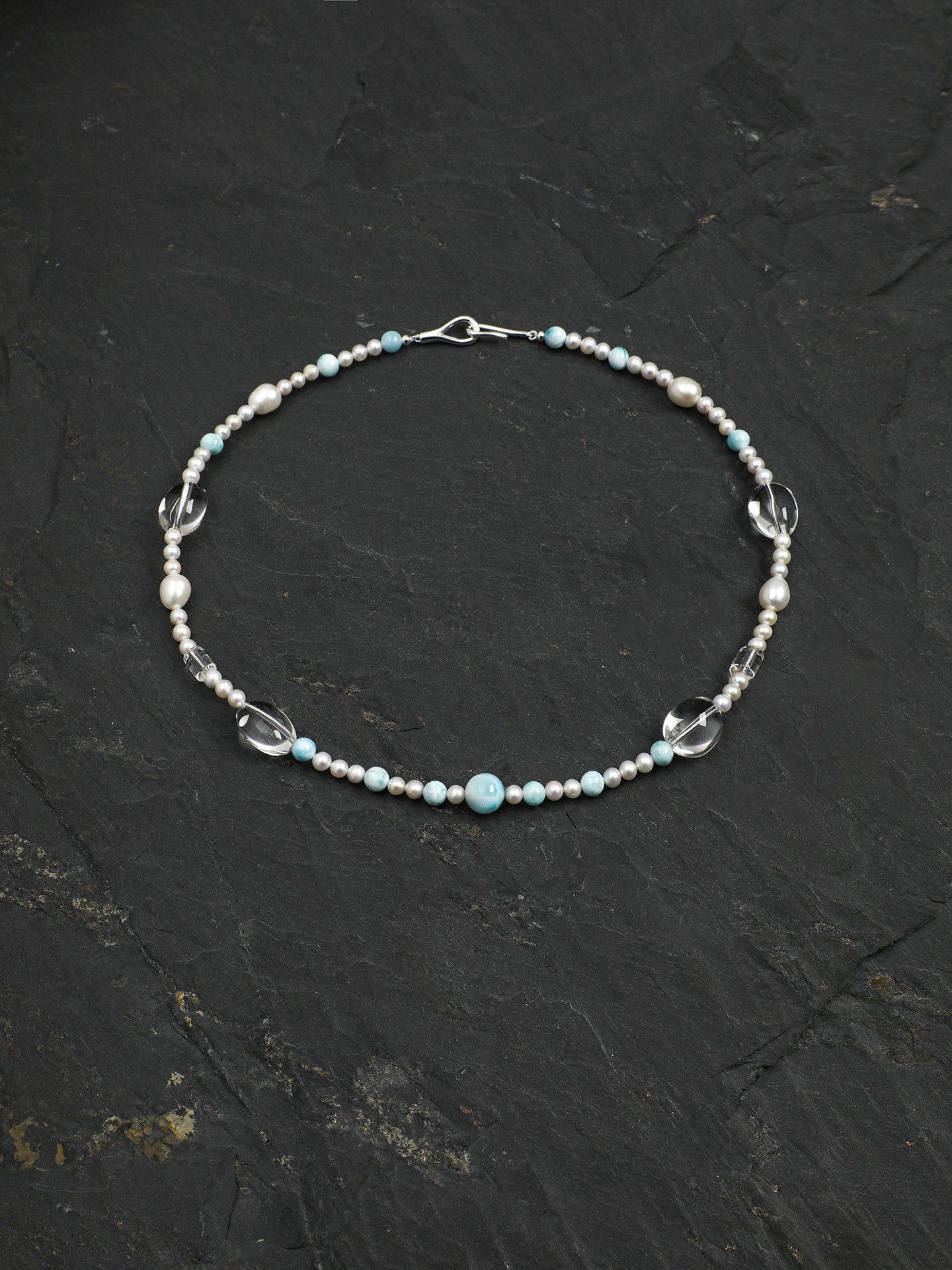 SENLORE Sky Blue Pearl Necklace – Lifestyle Shot