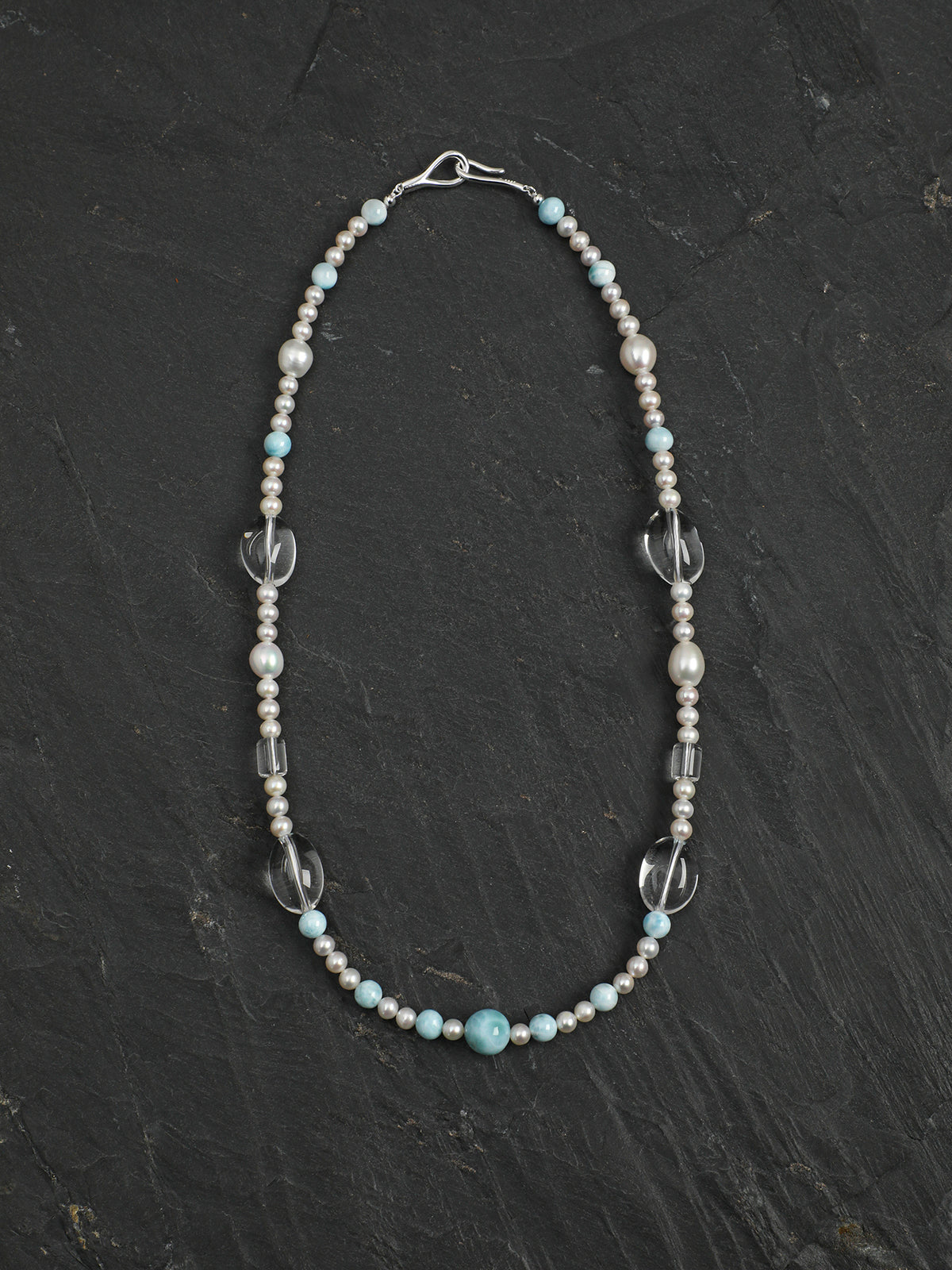 SENLORE Sky Blue Pearl Necklace – Lifestyle Shot