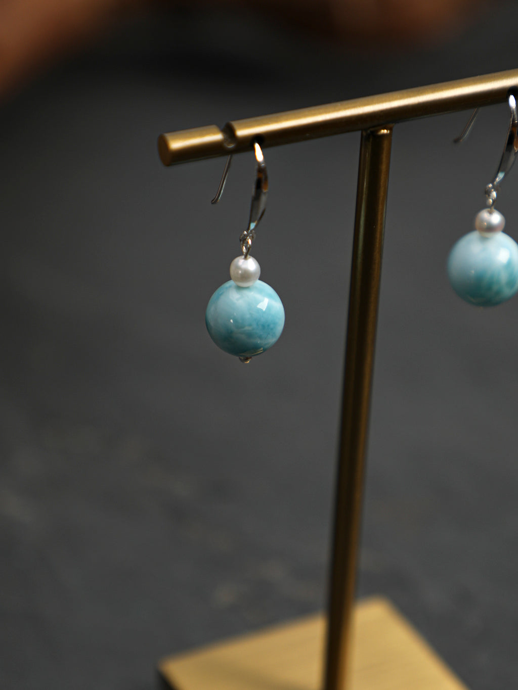 SENLORE Larimar Pearl Earrings – Lifestyle Shot