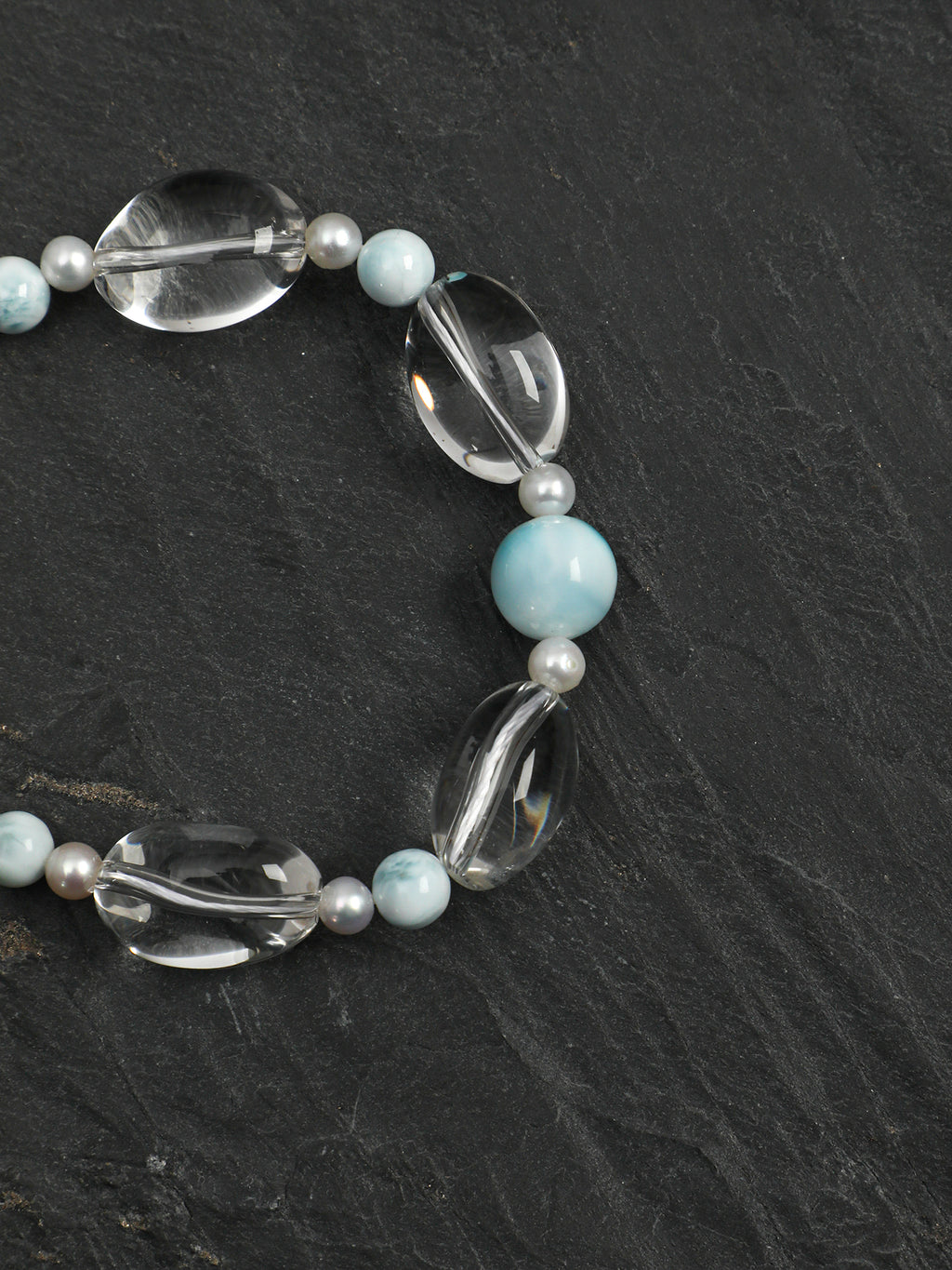 SENLORE Clear Quartz Larimar Bracelet – Lifestyle Shot