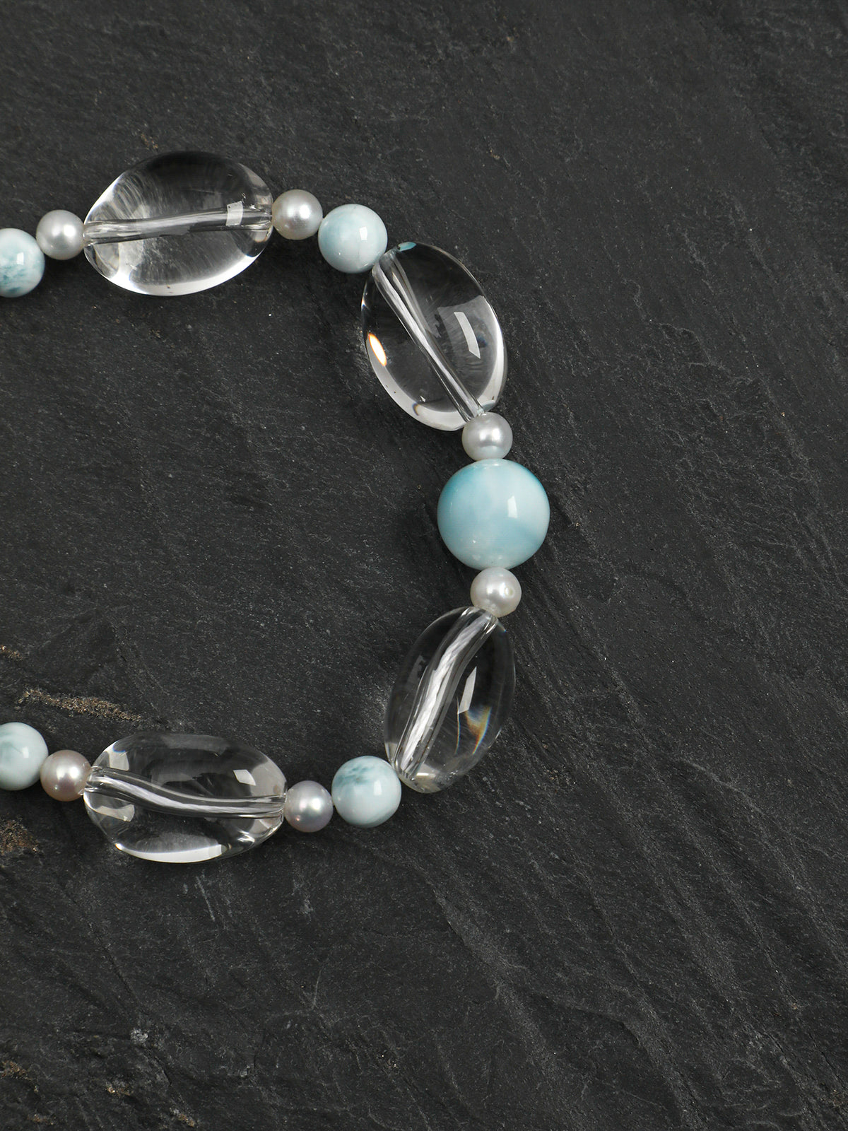 SENLORE Clear Quartz Larimar Bracelet – Lifestyle Shot
