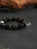 SENLORE Black Onyx Larimar Bracelet – Lifestyle Shot