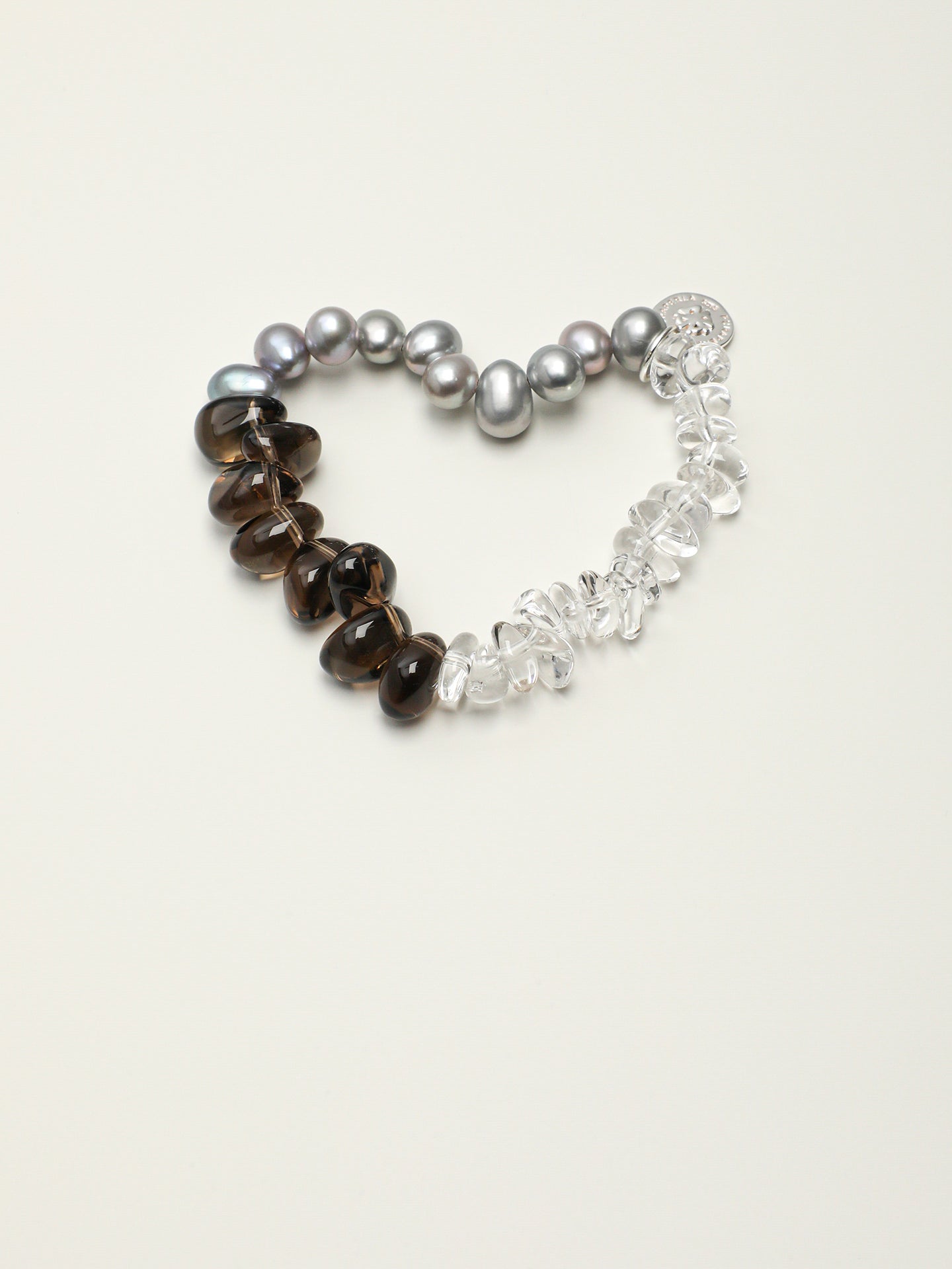 SENLORE Two-Tone Crystal Pearl Bracelet – Detail Close-up
