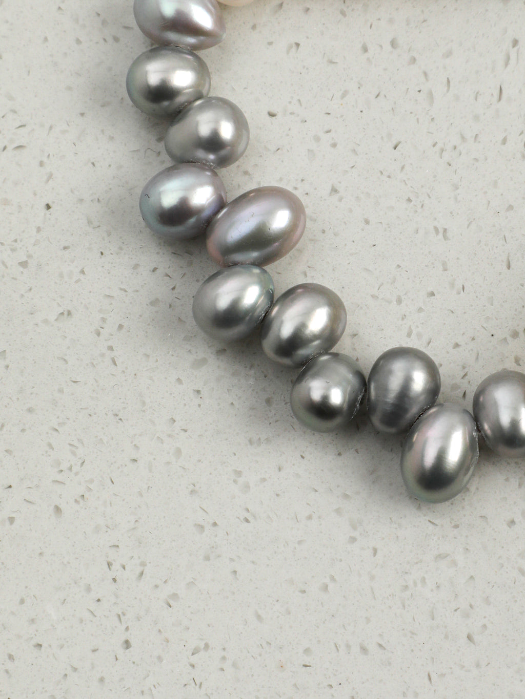 SENLORE Citrine Pearl Bracelet – Lifestyle Shot