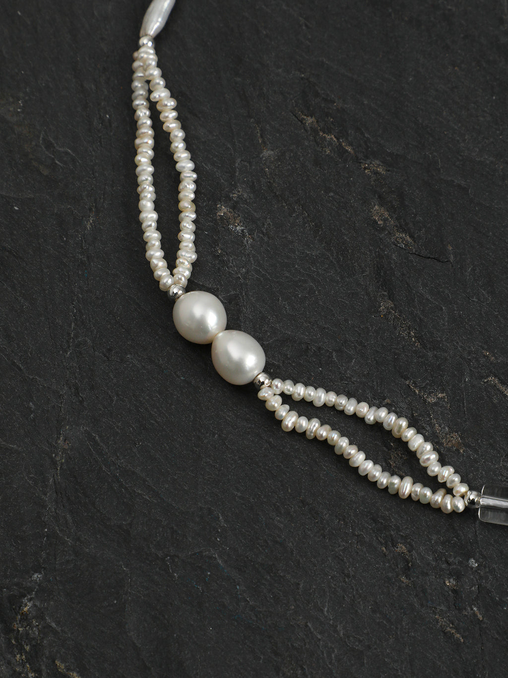 SENLORE Silver Bar Pearl Crystal Necklace – Lifestyle Shot