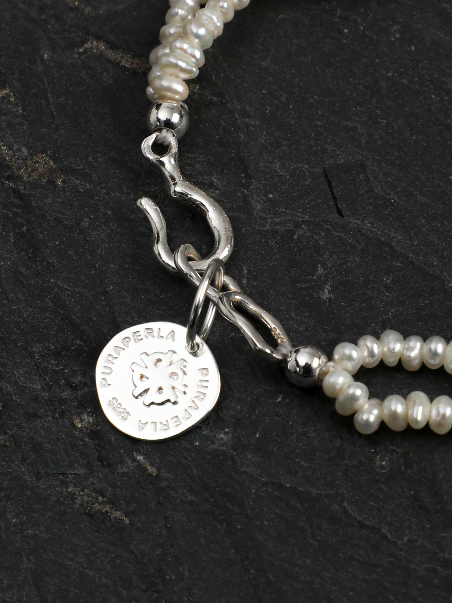 SENLORE Petal Baroque Pearl Bracelet – Lifestyle Shot