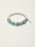SENLORE Blue Ocean Pearl Bracelet – Detail Close-up
