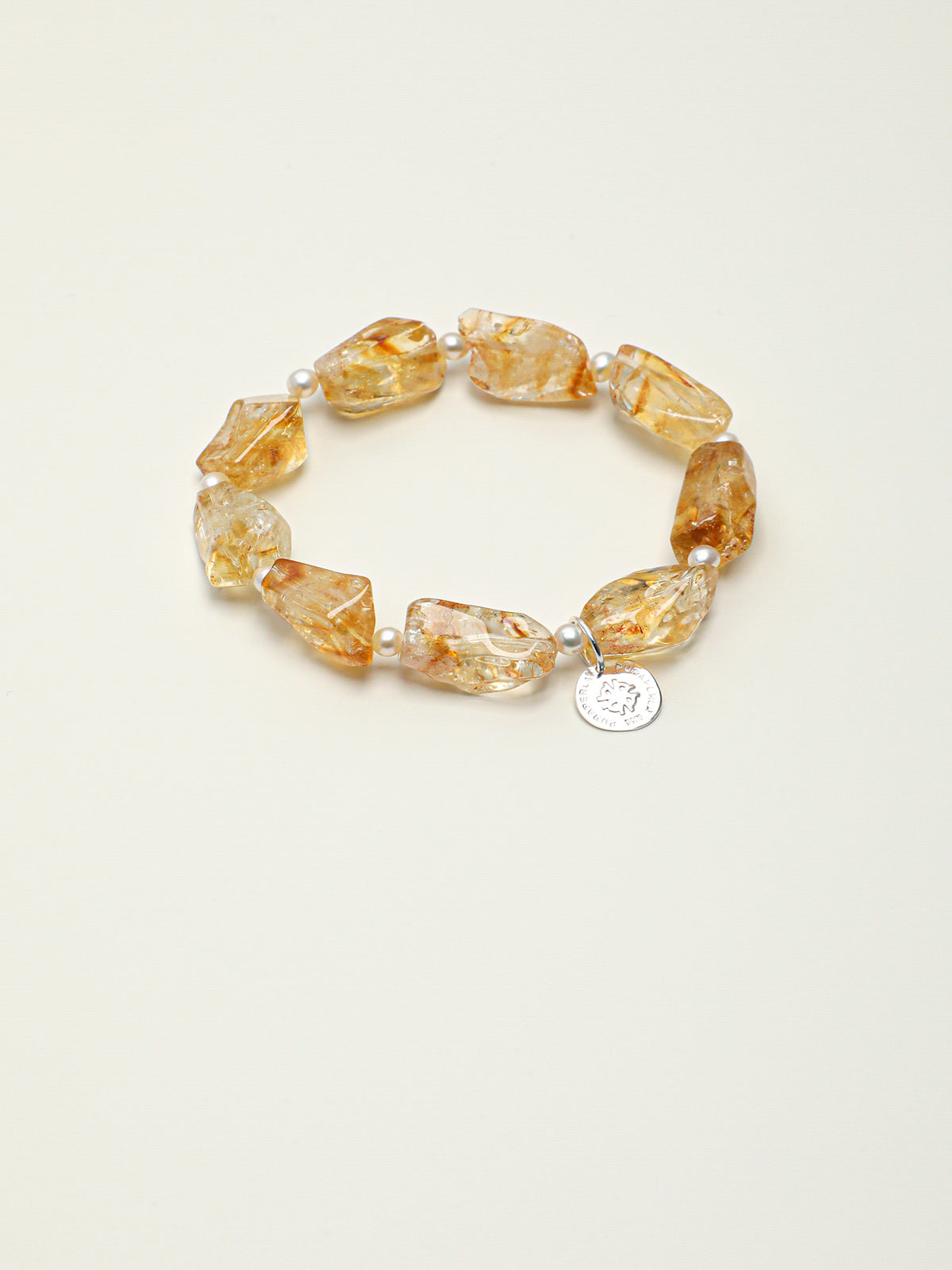 SENLORE Brazilian Citrine Pearl Bracelet – Detail Close-up