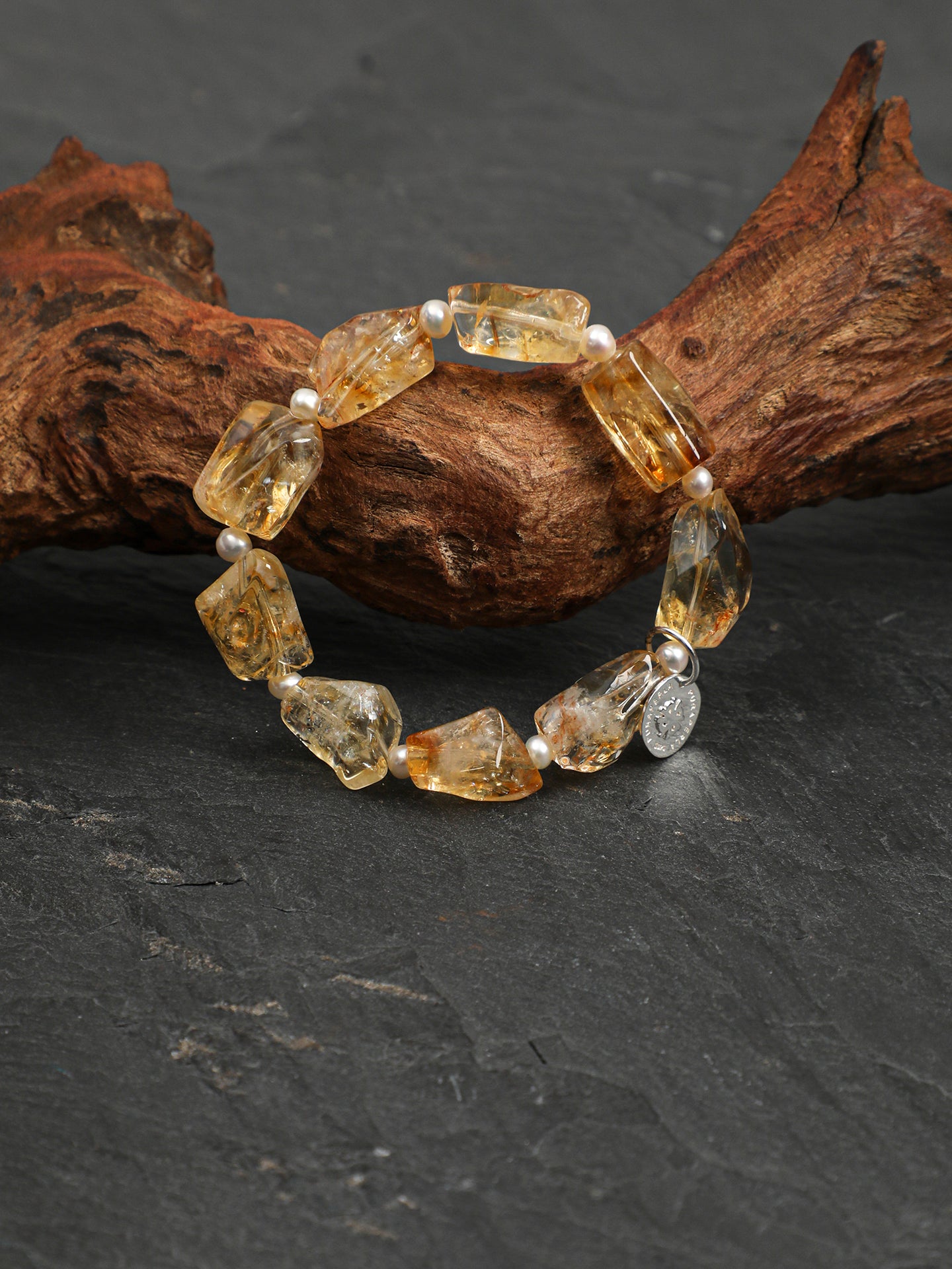 SENLORE Brazilian Citrine Pearl Bracelet – Side View