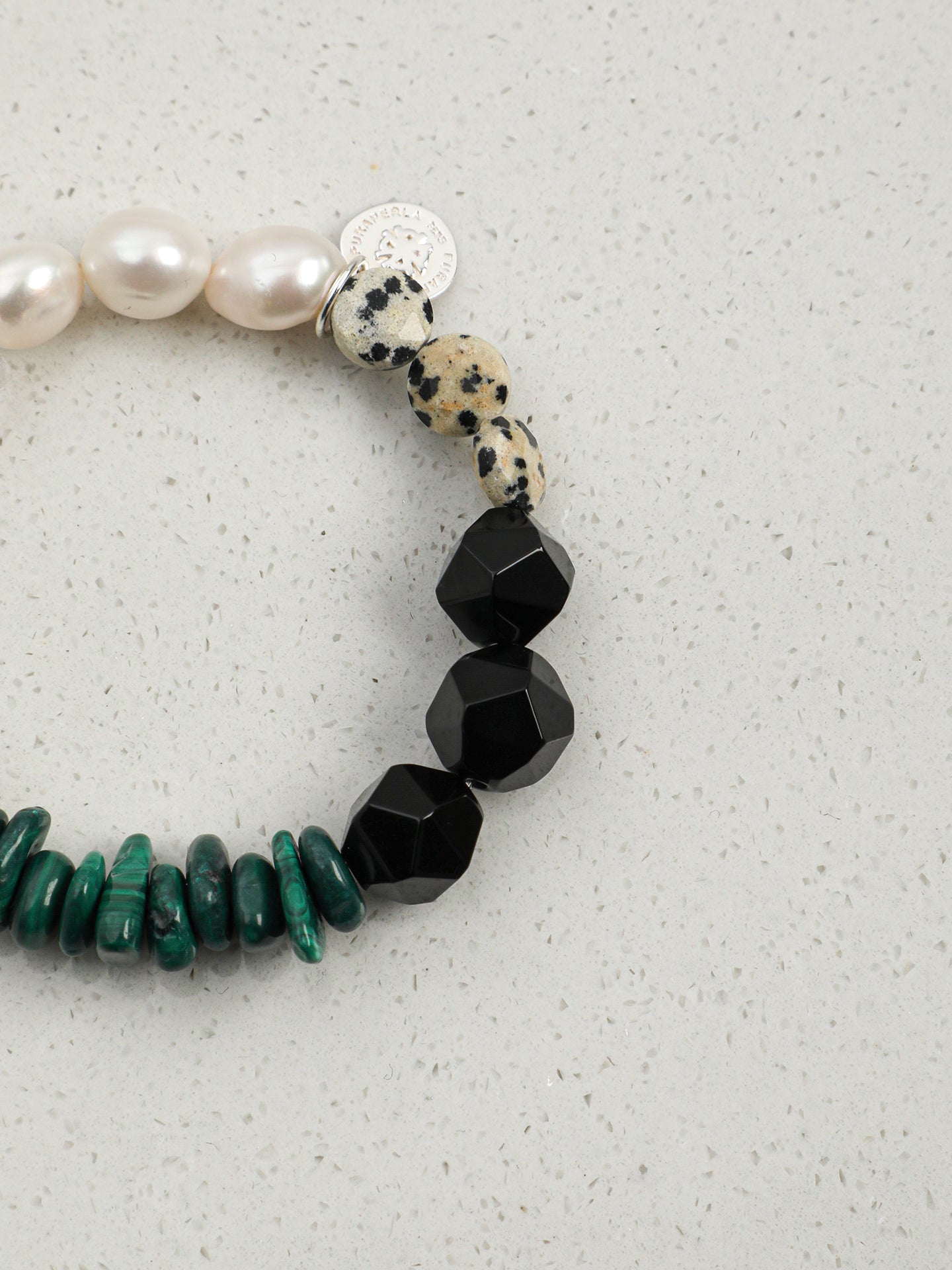 SENLORE Green Malachite Crystal Pearl Bracelet – Lifestyle Shot
