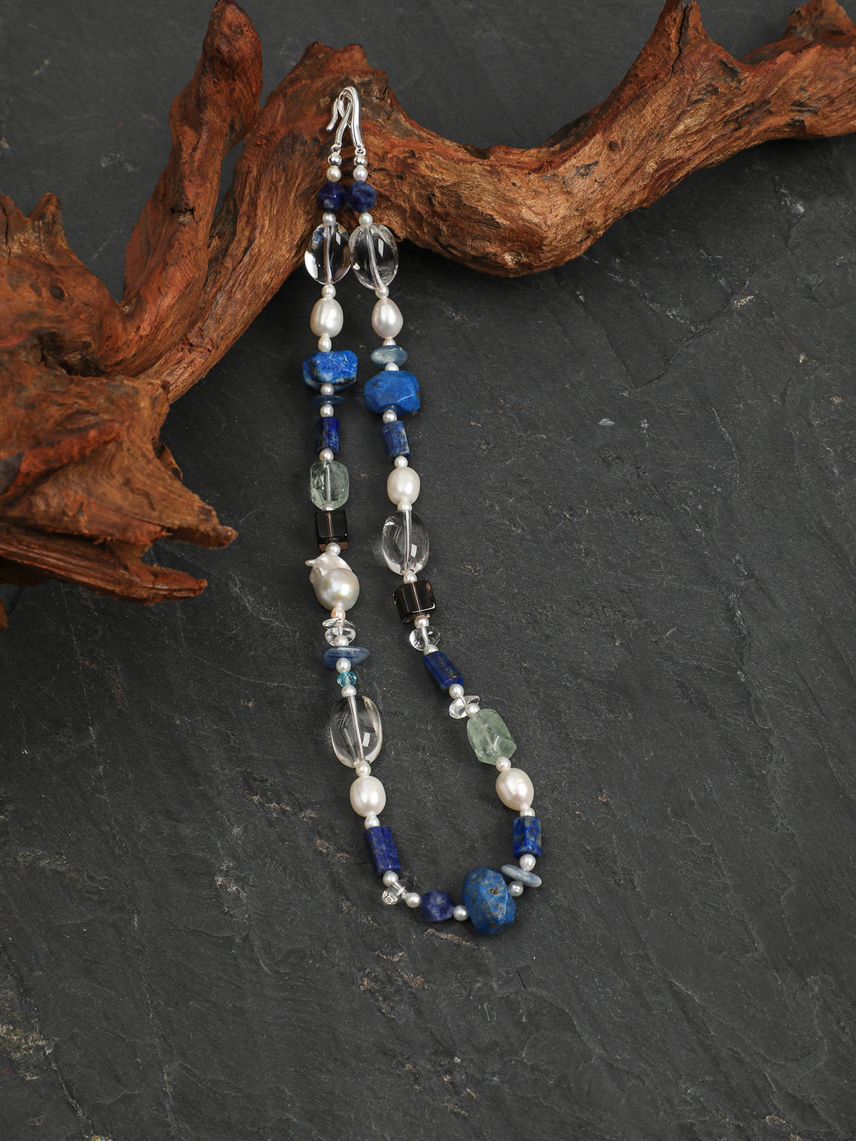 SENLORE Lapis Lazuli Crystal Freeform Necklace – Detail Close-up