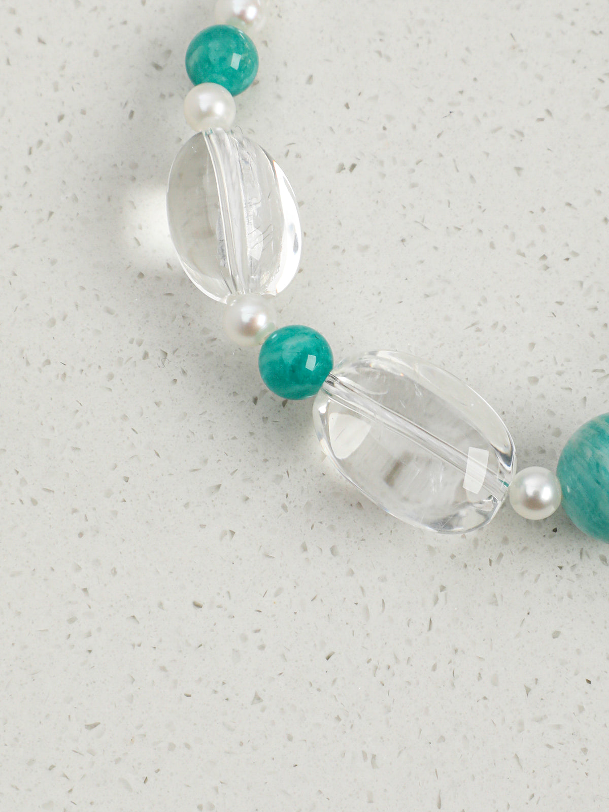 SENLORE Fresh Blue Crystal Bracelet – Lifestyle Shot