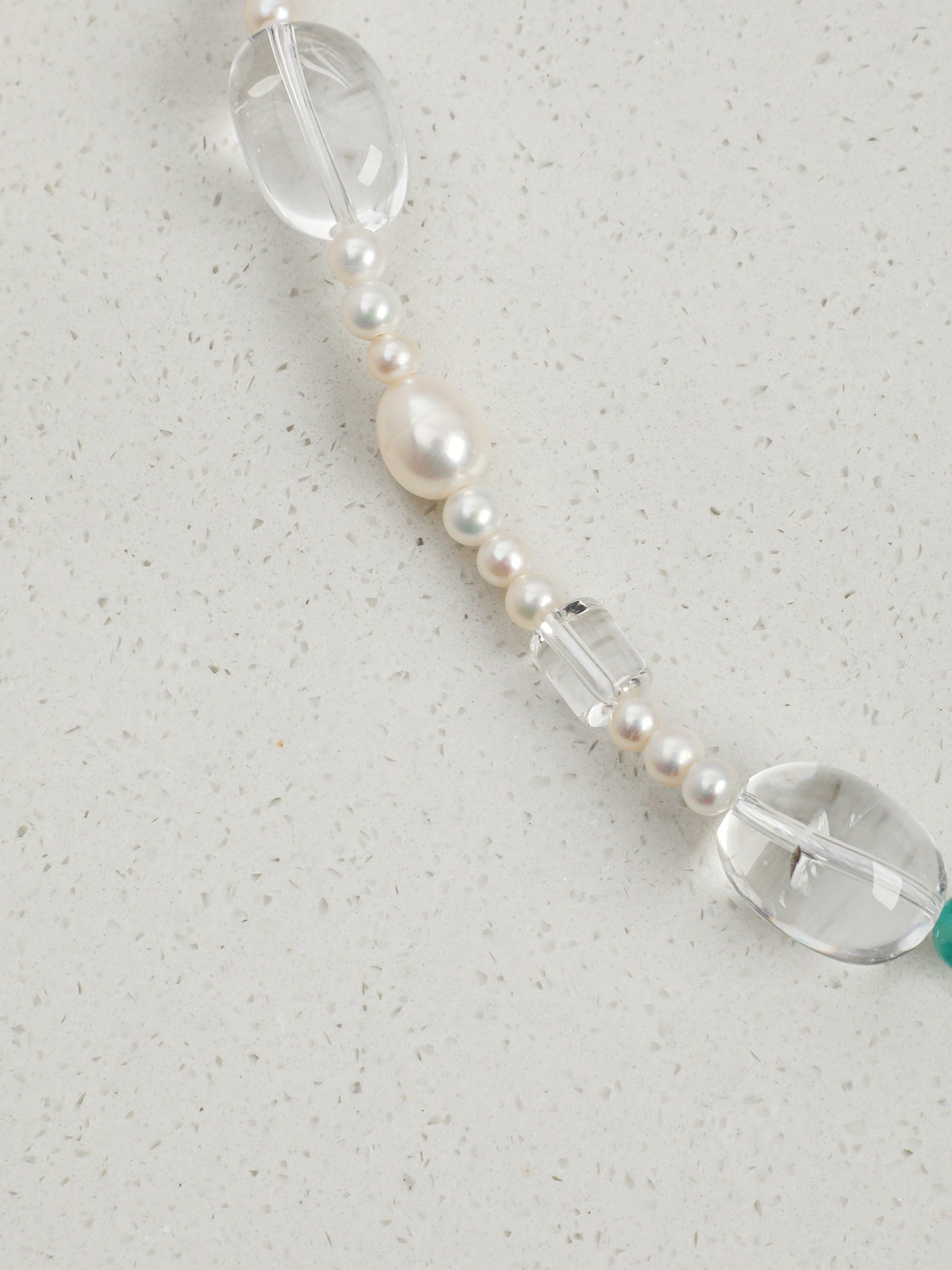 SENLORE Amazonite Crystal Pearl Necklace – Lifestyle Shot