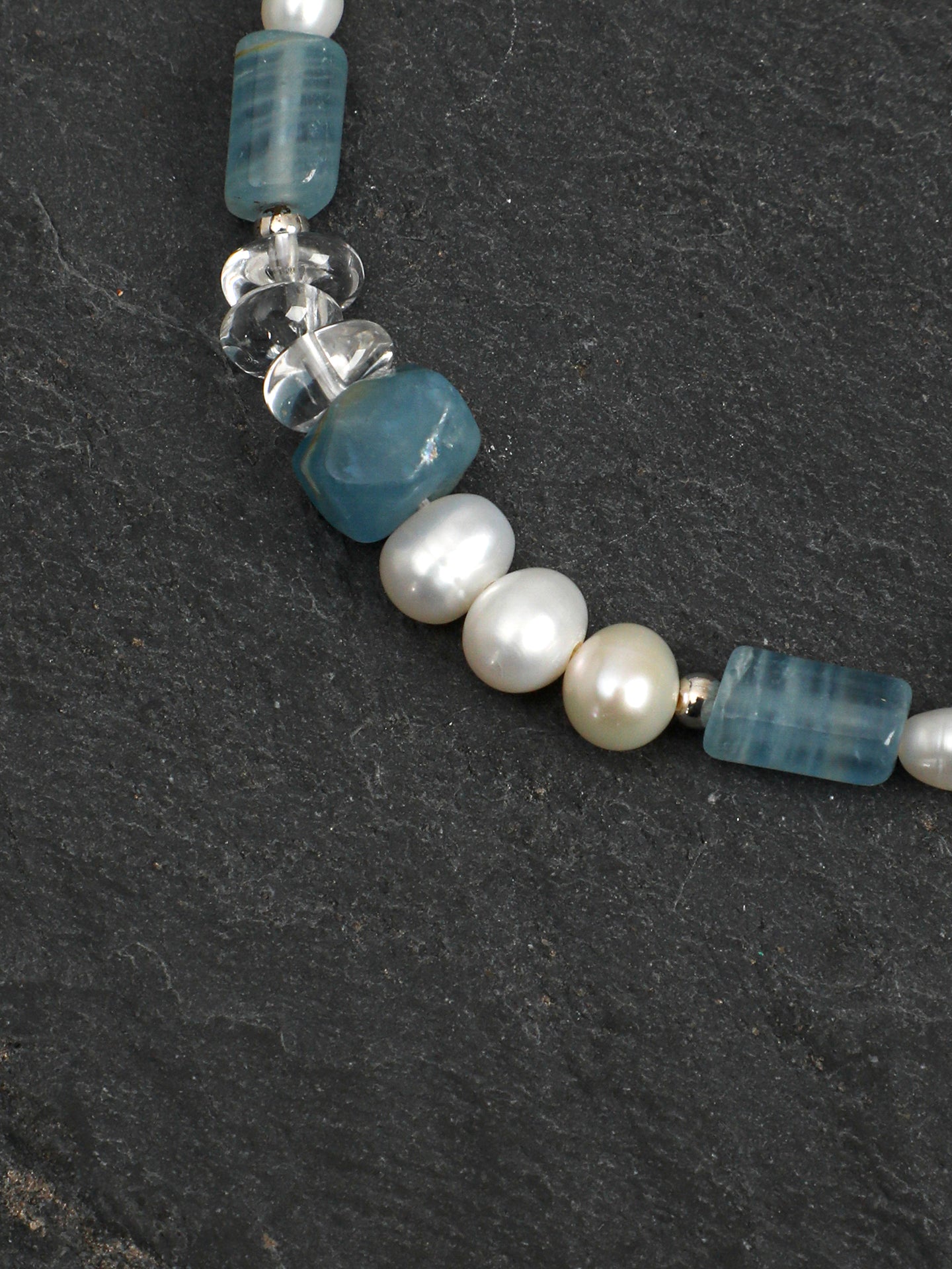 SENLORE Sky Blue Crystal Bracelet – Lifestyle Shot