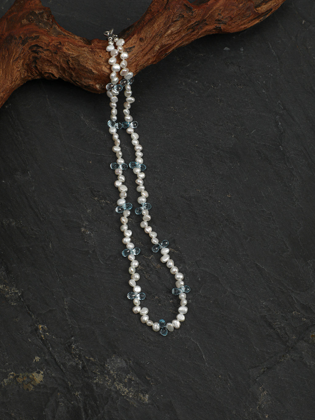 SENLORE Blue Topaz Drop Pearl Necklace – Detail Close-up