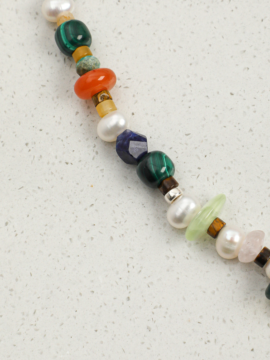 SENLORE Rainbow Bridge Pearl Necklace – Side View