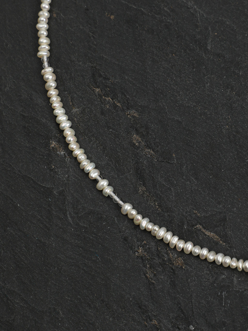 SENLORE Blue Love Crystal Pearl Necklace – Side View