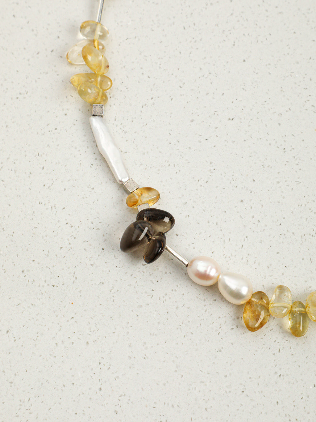 SENLORE Crystal Flower Pearl Necklace – Lifestyle Shot