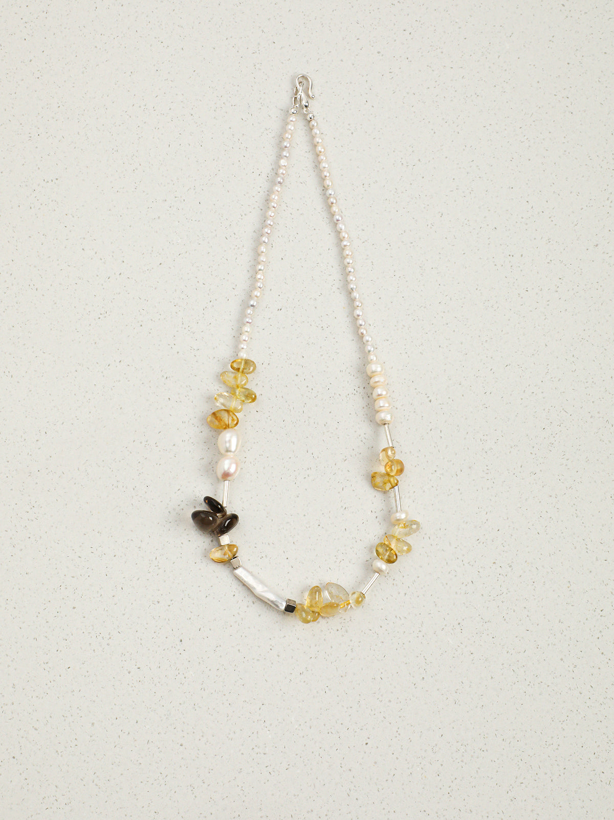 SENLORE Crystal Flower Pearl Necklace – Lifestyle Shot