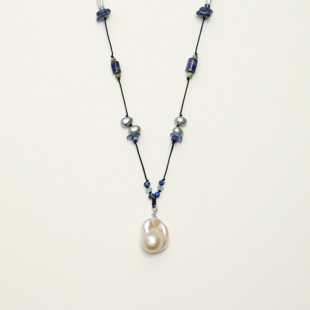 SENLORE Blue Minimalist Baroque Necklace – Side View
