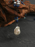 SENLORE Blue Minimalist Baroque Necklace – Lifestyle Shot
