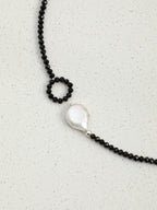 SENLORE Minimalist Black Tourmaline Baroque Necklace – Detail Close-up