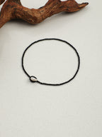 SENLORE Minimalist Black Tourmaline Baroque Necklace – Lifestyle Shot