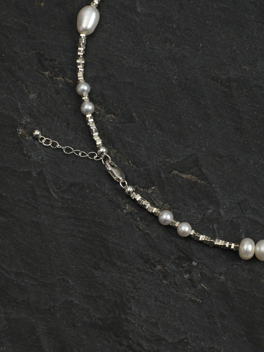 SENLORE Silver Scrap Baroque Pearl Necklace – Front View