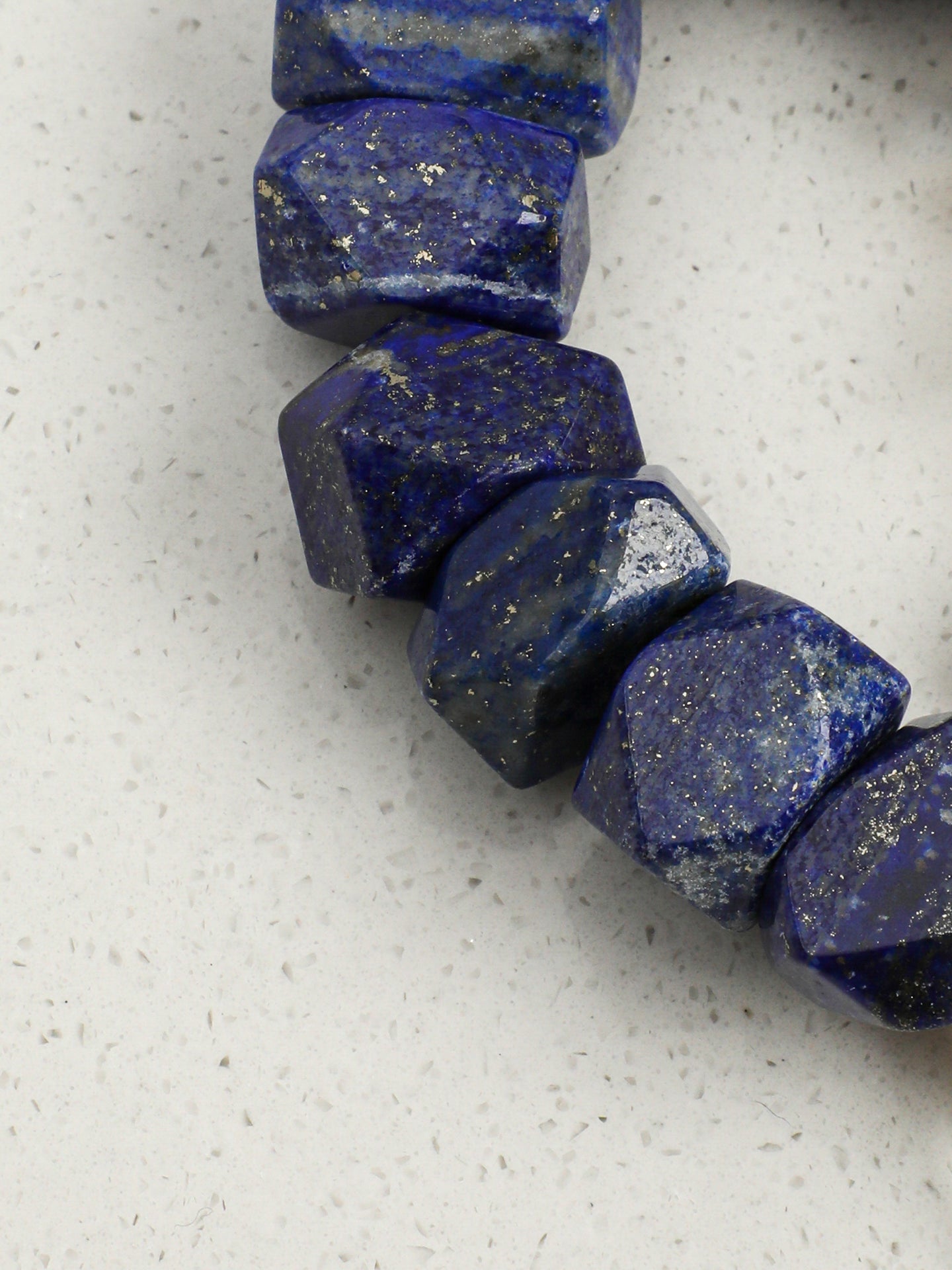 SENLORE Baroque Lapis Lazuli Bracelet – Front View