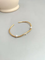 French Pearl Bangle — Pearl, Sterling Silver & 18K Gold Vermeil | SENLORE