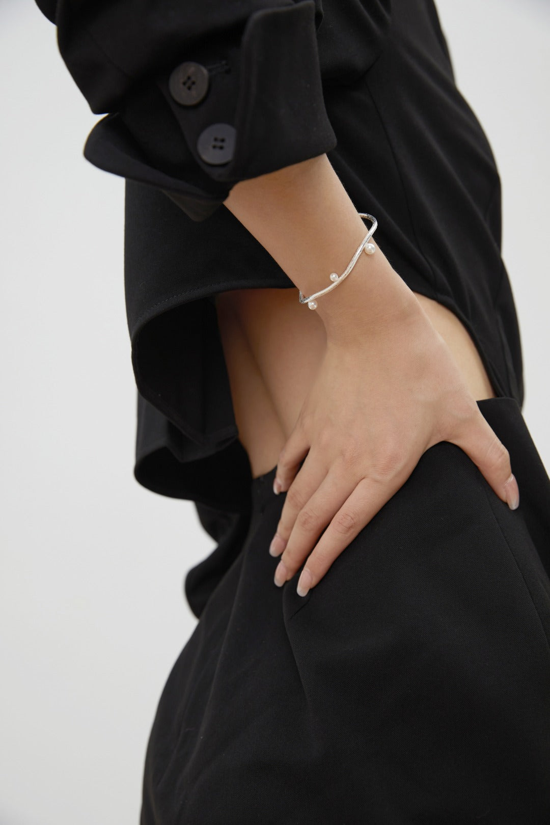 French Pearl Bangle — Pearl, Sterling Silver & 18K Gold Vermeil | SENLORE