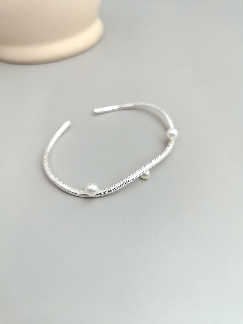 French Pearl Bangle — Pearl, Sterling Silver & 18K Gold Vermeil | SENLORE