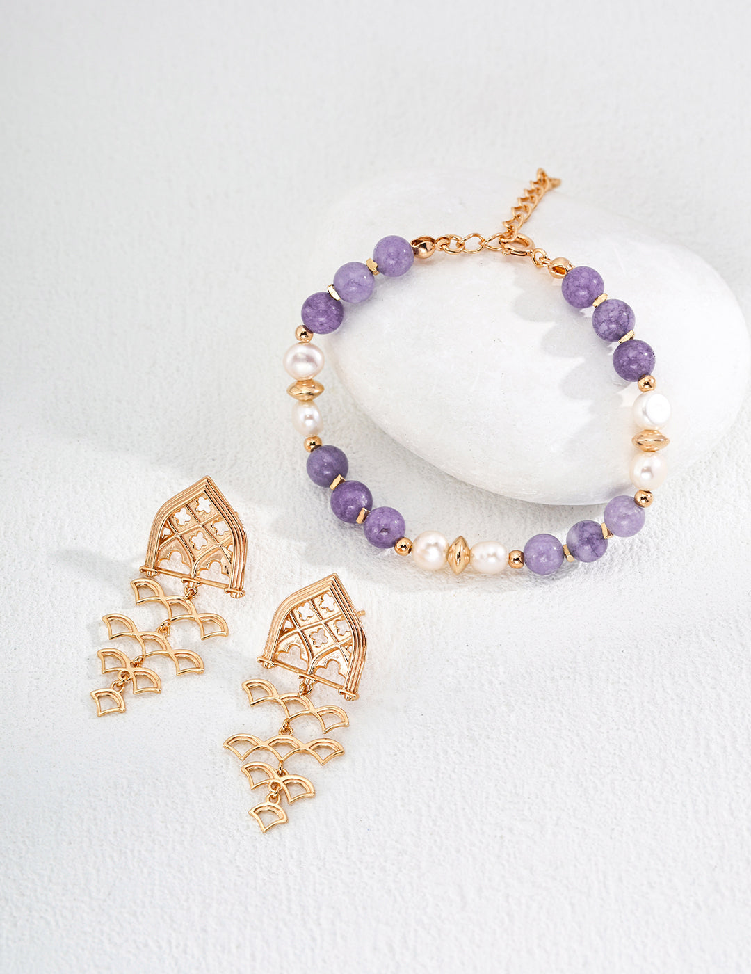 Pearl Kunzite Bracelet — 18K Gold Vermeil, natural freshwater pearl, natural kunzite | SENLORE