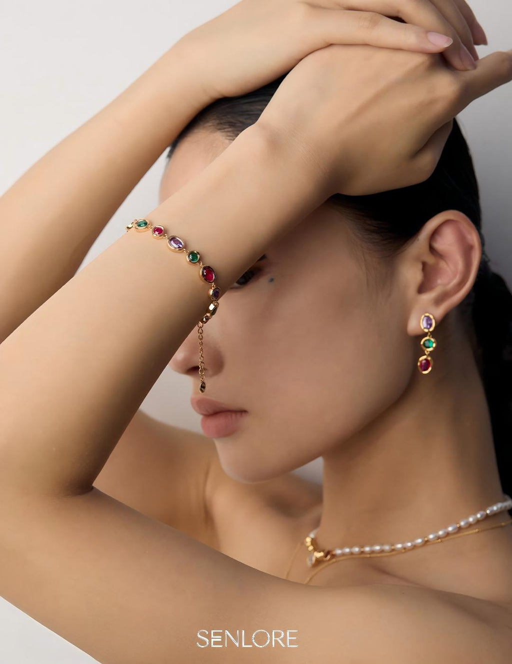 SENLORE Colorful Zircon Bracelet – Detail Close-up