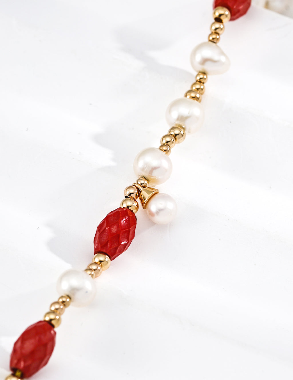 Cinnabar Pearl Protection Bracelet — 18K Gold Vermeil, cinnabar | SENLORE