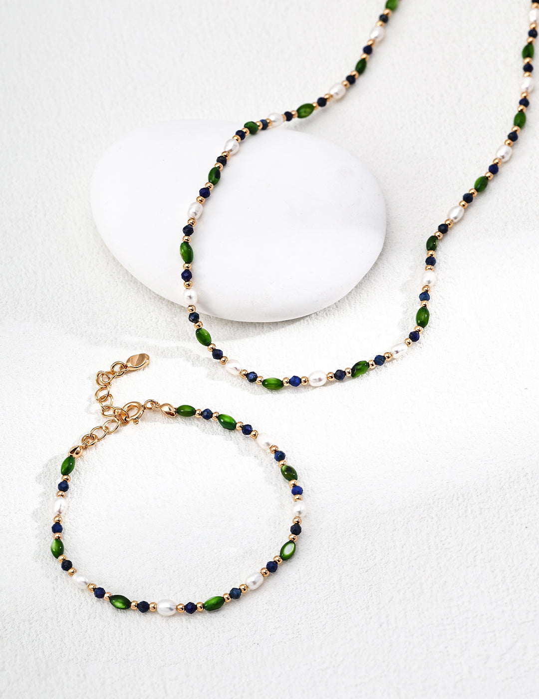 SENLORE Celestial Iridescent Bracelet – Front View