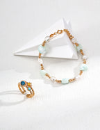 SENLORE Baroque Shell Pearl Bracelet – Lifestyle Shot
