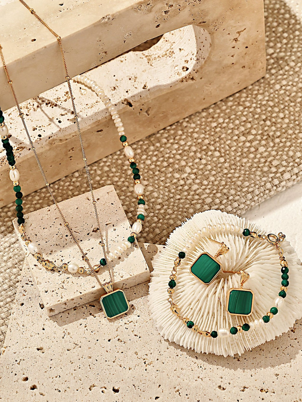 SENLORE Natural Pearl Malachite Bracelet – Front View